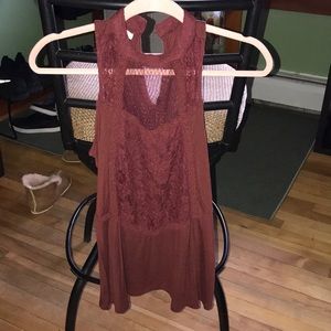 Maurice’s tank top